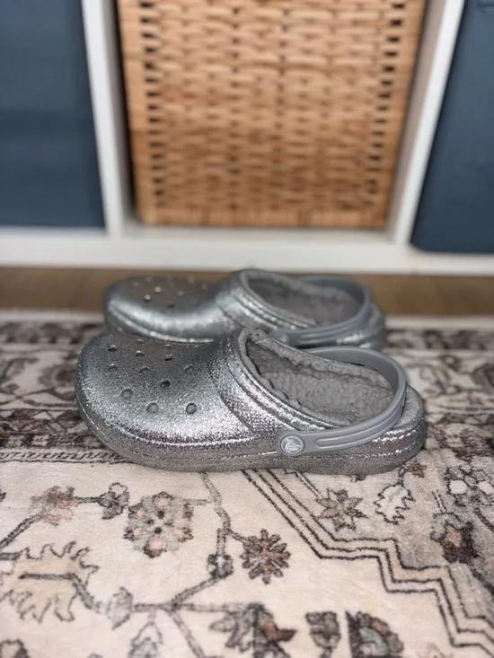 CROCS Glitter Fuzz-Lined brand new - Picture 1 of 7